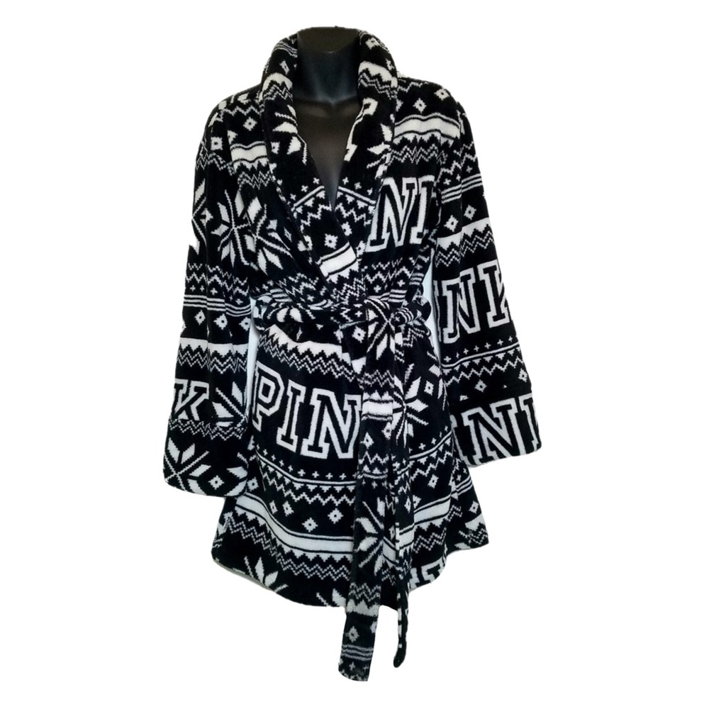 PINK Victorias Secret Black White Fuzzy Robe Housecoat Winter Design